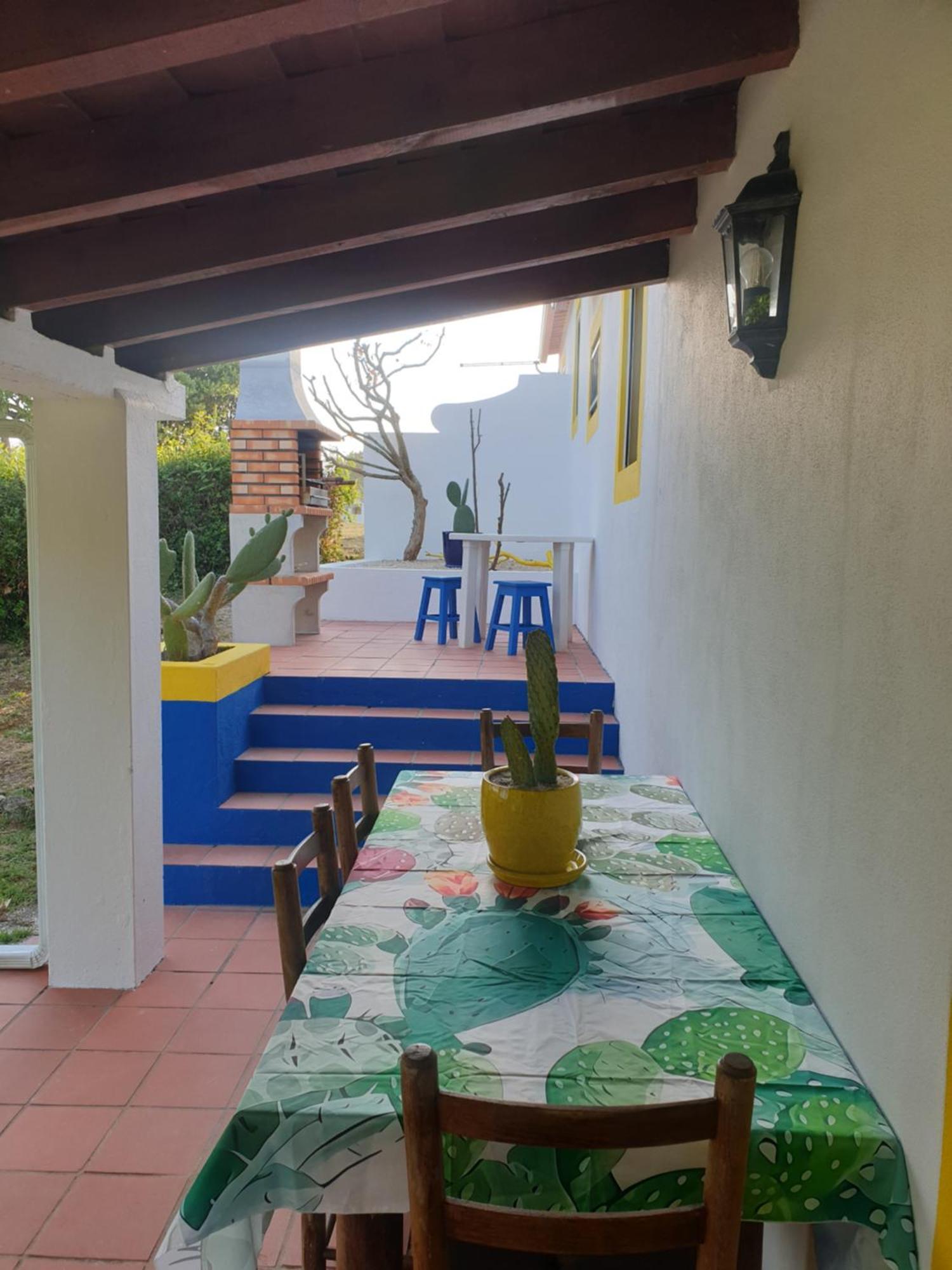 Sondela Self Catering Villa Sao Martinho do Porto Exterior photo